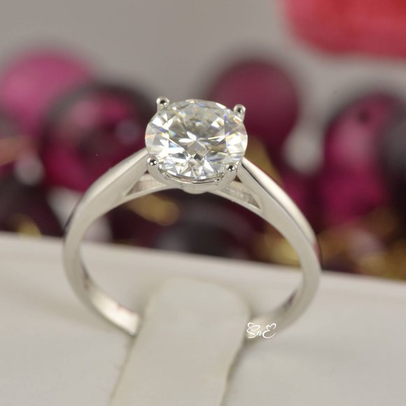 Certified 2 ct Engagement Moissanite Ring NEW - Picture 5 of 9